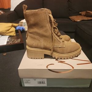 Crown Vintage Brown Suede Ankle Boots